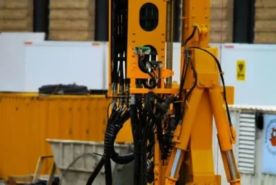 Promodis: Złączki i elementy hydrauliki siłowej Złączki i elementy hydrauliki siłowej