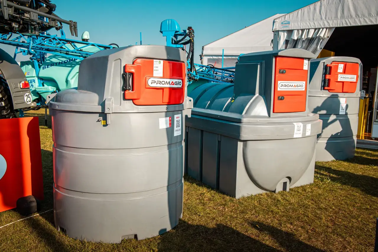 Stoisko PROMODIS na targach AgroShow 2024 w Bednarach